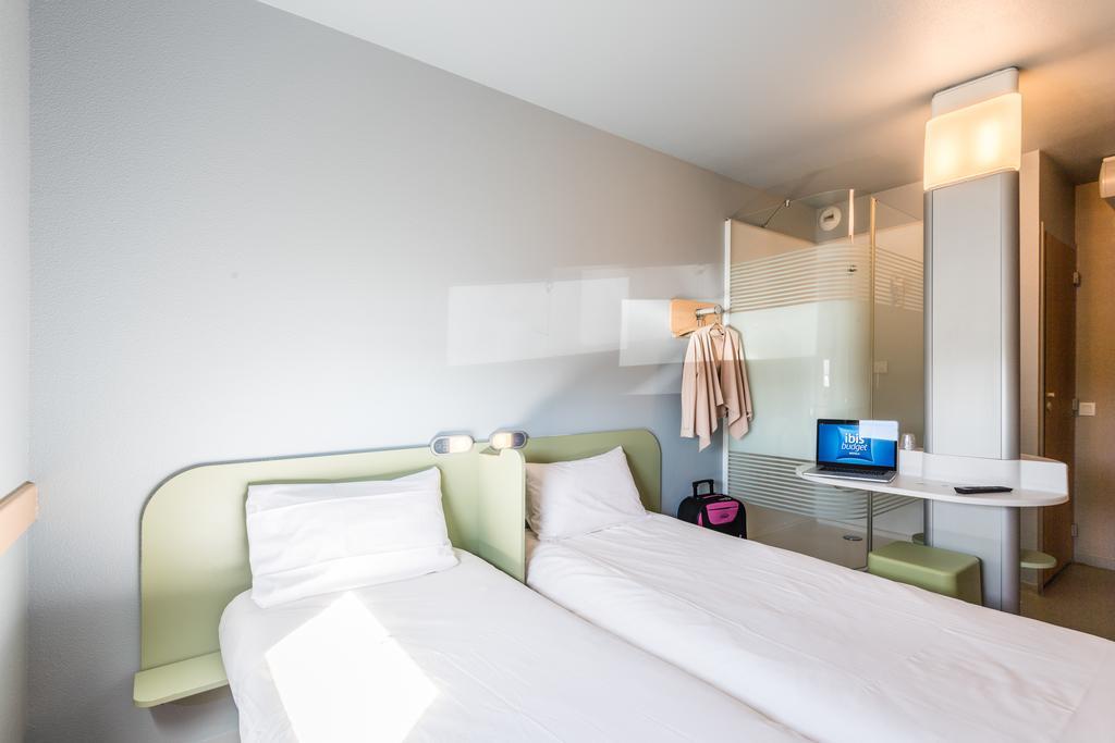 Ibis Budget Amberieu En Bugey/Chateau Gaillard A42 Exterior foto